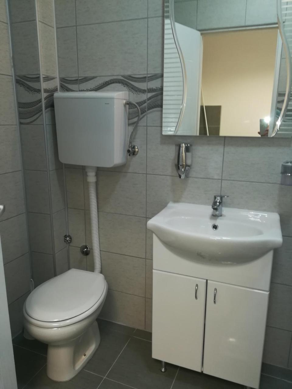 Mitic Apartmani 1 Nis Exterior photo